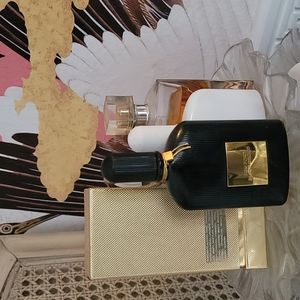 Tom Ford Black Orchid perfume